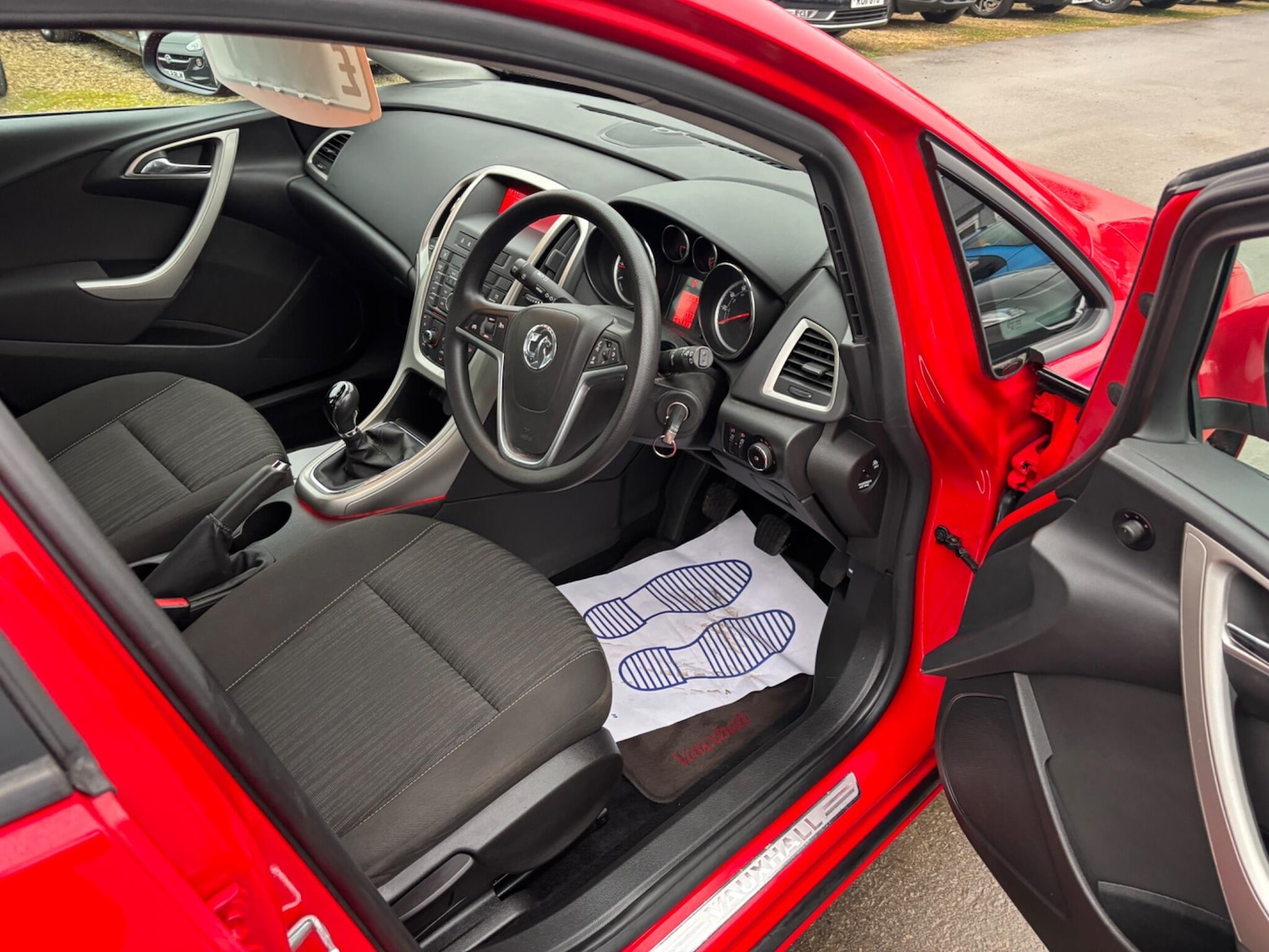 Used Vauxhall Astra 2010 for sale - 77538206: Photo 10