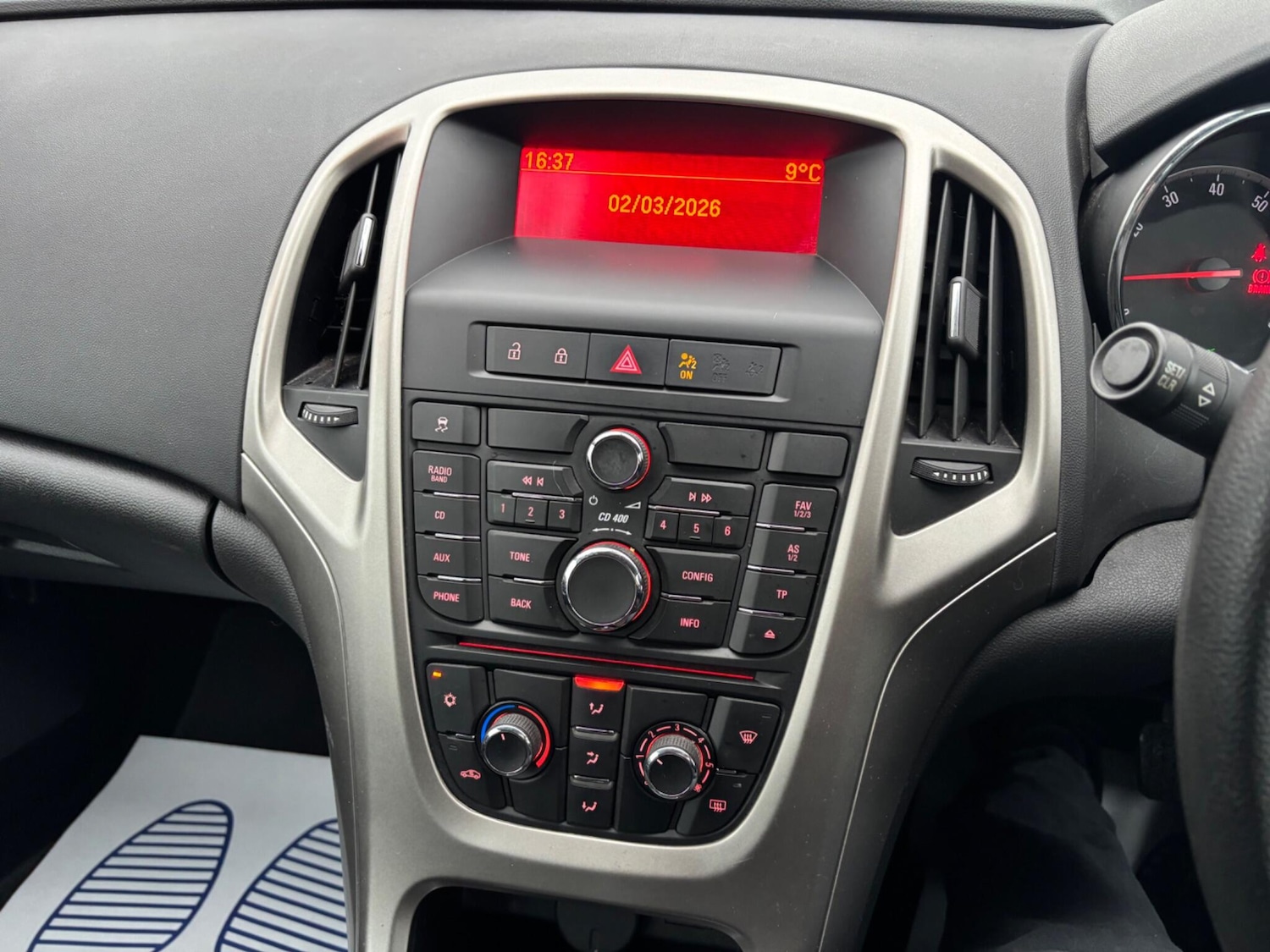 Used Vauxhall Astra 2010 for sale - 77538206: Photo 11