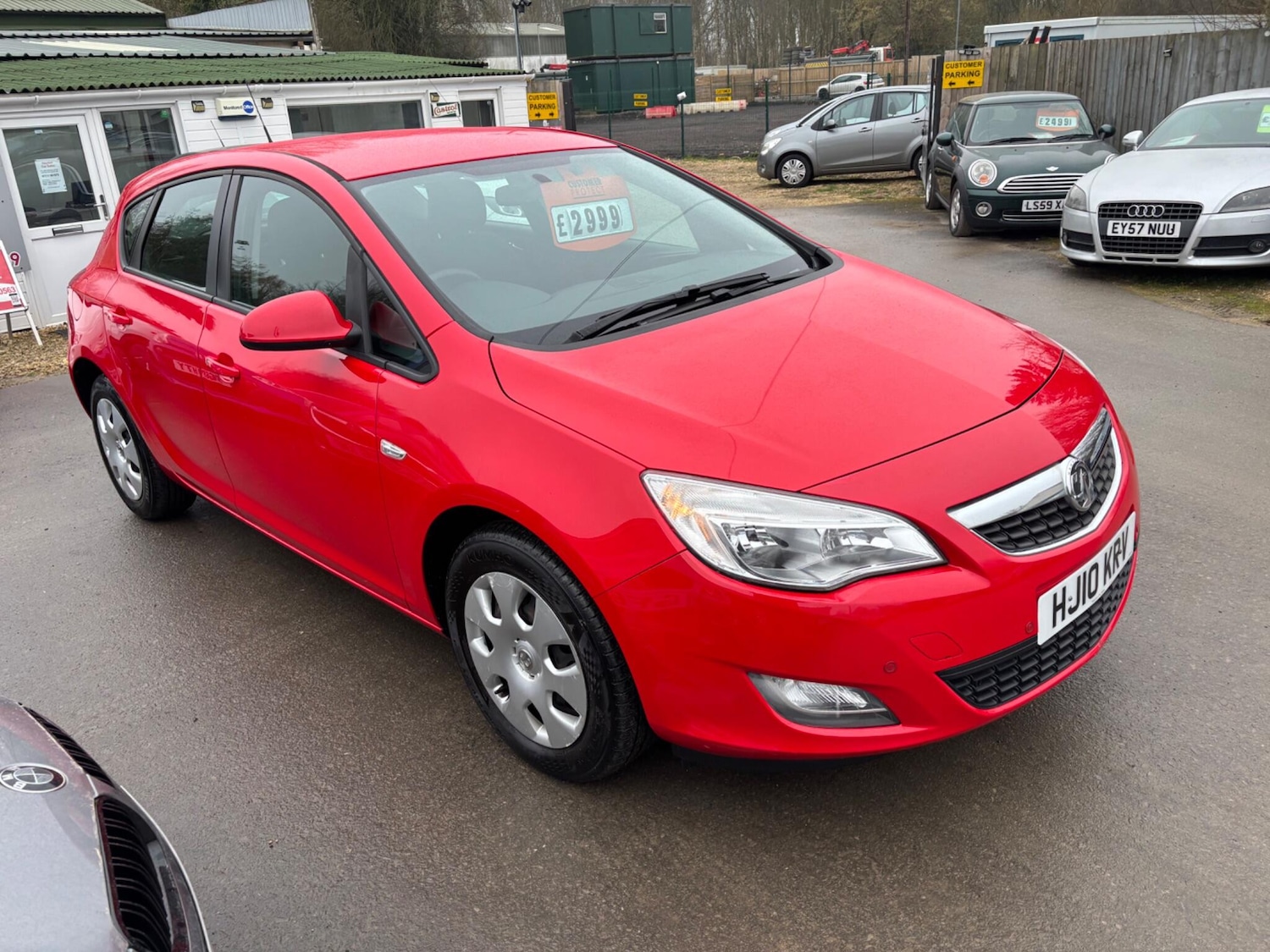 Used Vauxhall Astra 2010 for sale - 77538206: Photo 2