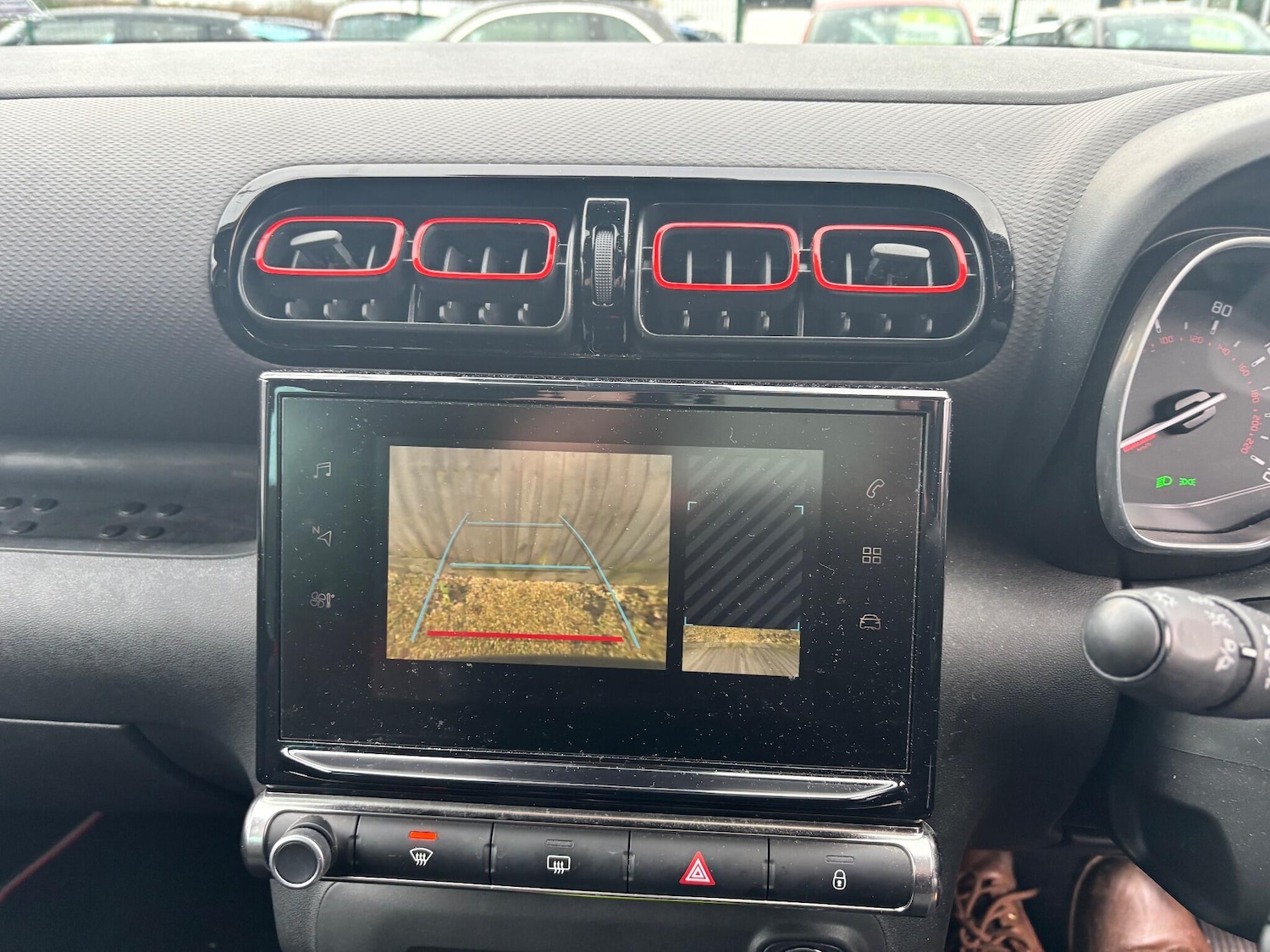 Used Citroen C3 Aircross 2020 for sale - 77320372: Photo 9