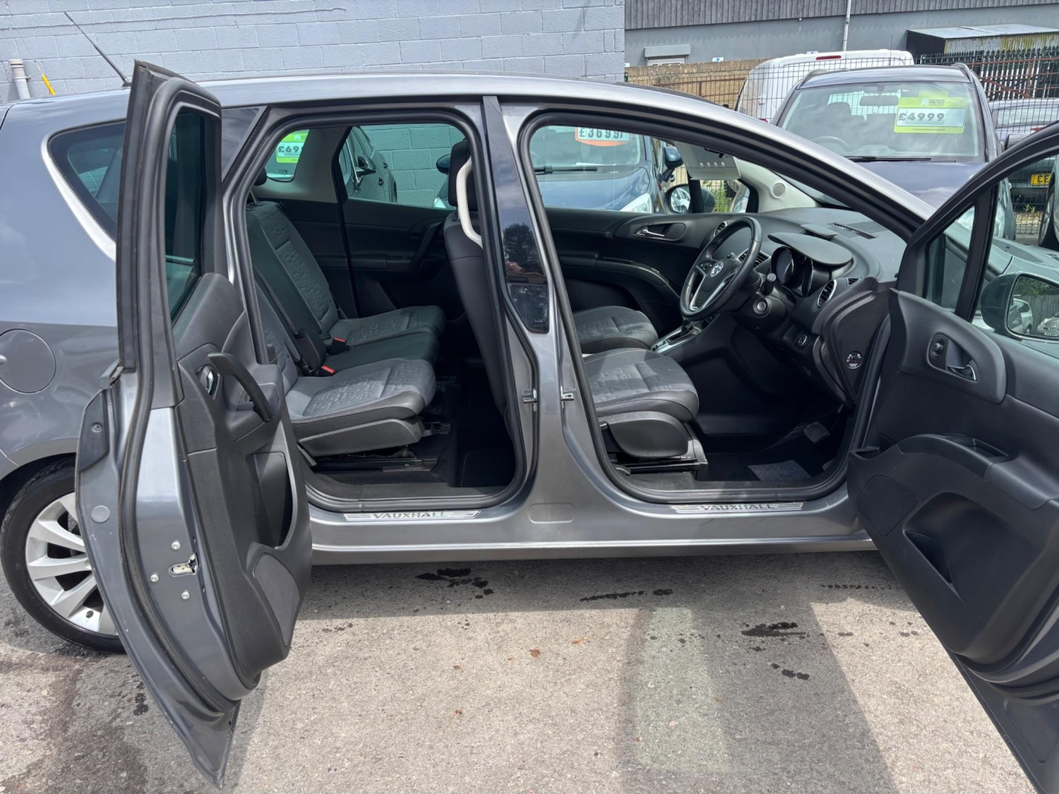 Vehicle 3
