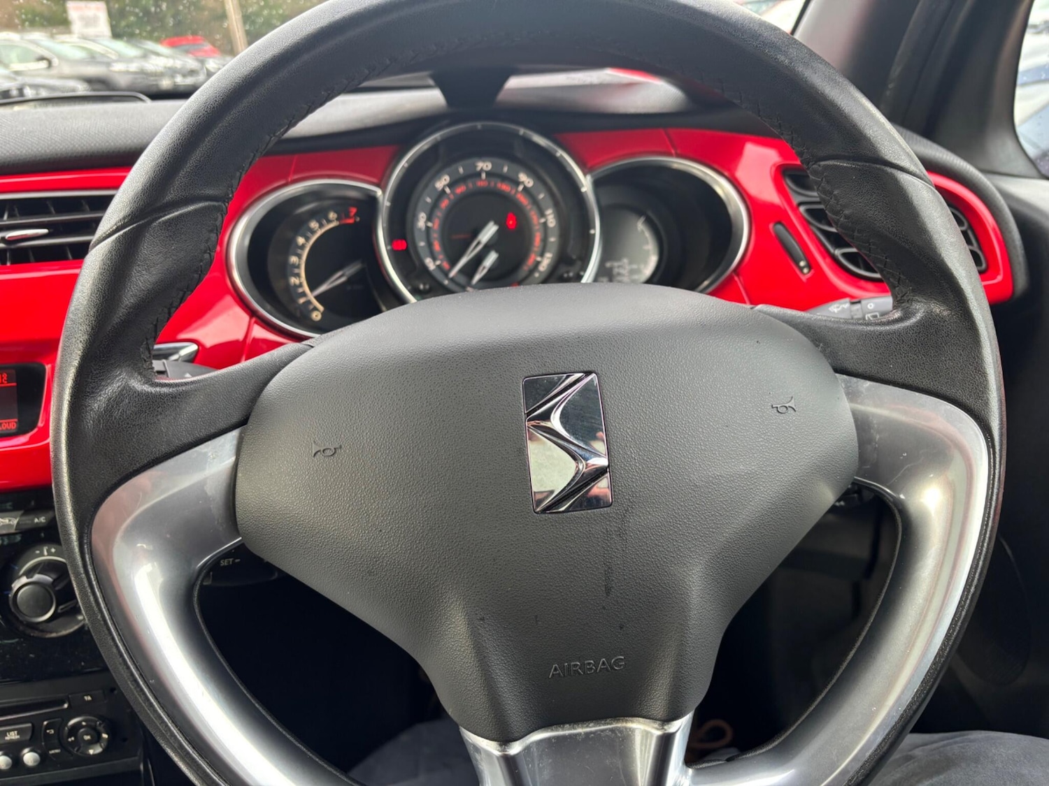 Used Citroen DS3 2013 for sale - 76964784: Photo 15