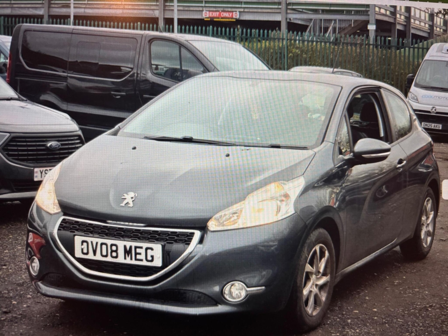 Used Peugeot 208 for sale - 77510737: Photo 2