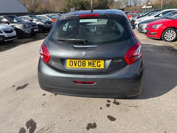Used Peugeot 208 2014 for sale - 77510737: Photo