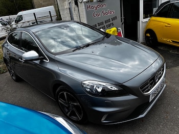 Volvo - V40