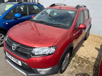 Used Dacia Sandero Stepway 2014 for sale - 78461074: Photo