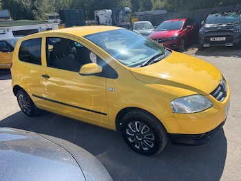Used Volkswagen Fox 2010 for sale - 79508605: Photo