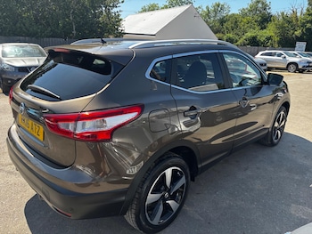 Used Nissan Qashqai 2016 for sale - 75600801: Photo