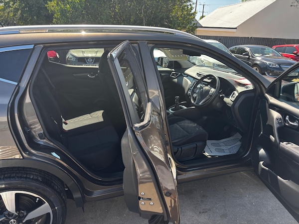 Used Nissan Qashqai 2016 for sale - 75600801: Photo 9