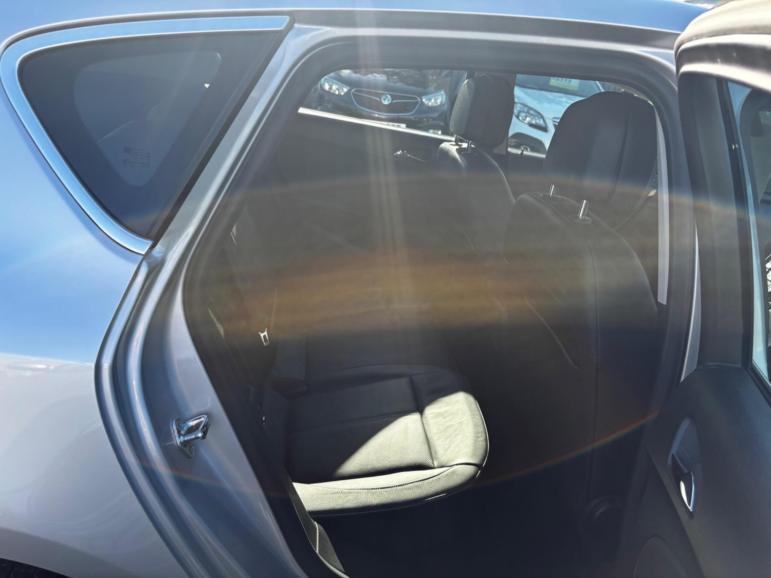 Used Vauxhall Astra 2015 for sale - 76032370: Photo 11