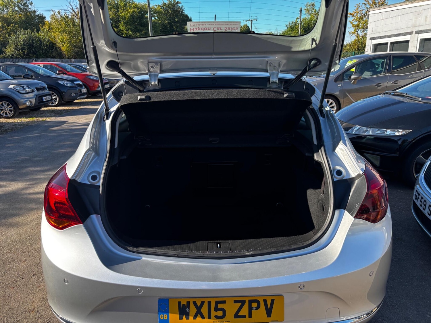 Used Vauxhall Astra 2015 for sale - 76032370: Photo 7