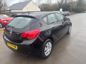 Used Vauxhall Astra 2009 for sale - 77345551: Photo