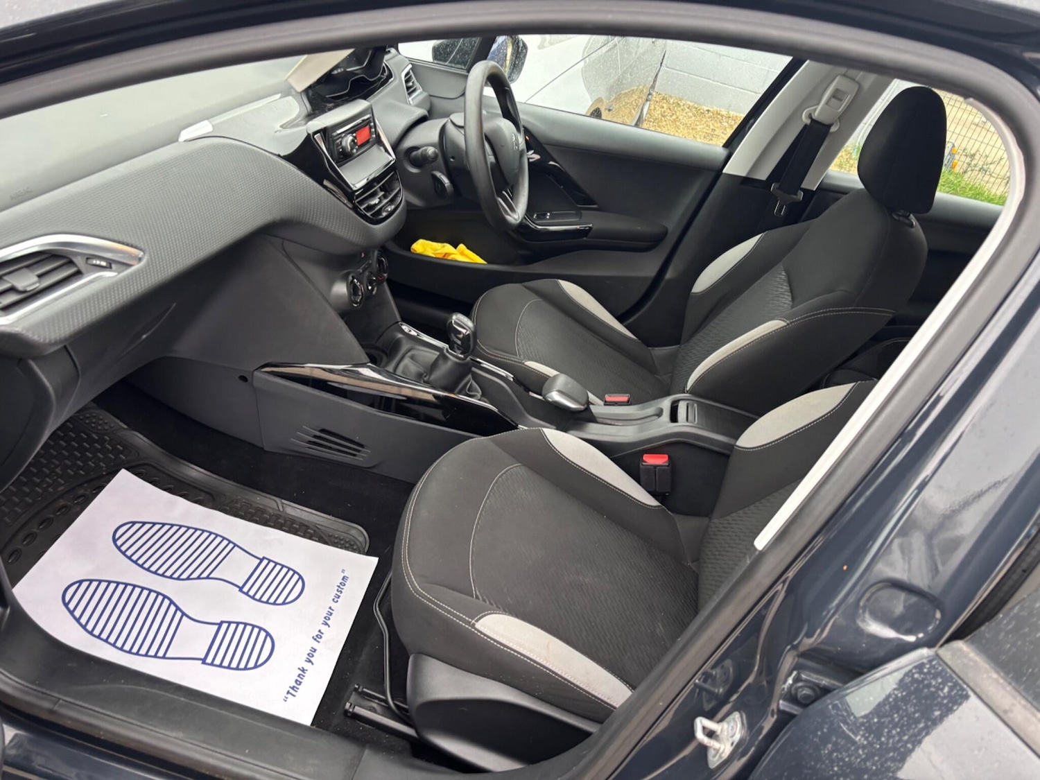 Used Peugeot 2008 2017 for sale - 77314684: Photo 11