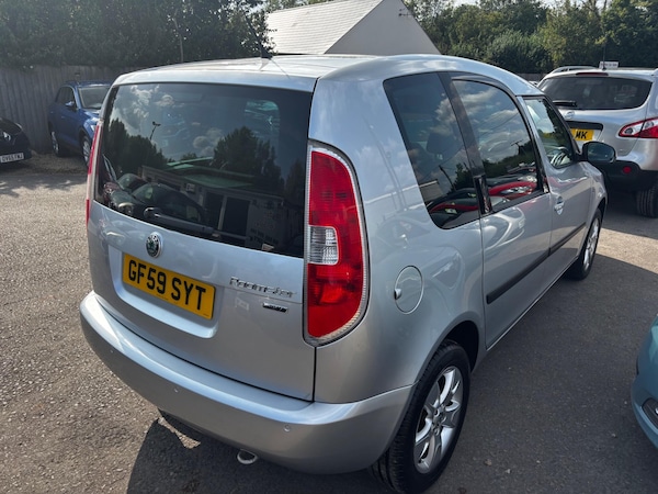 Used Skoda Roomster 2009 for sale - 75464130: Photo 4