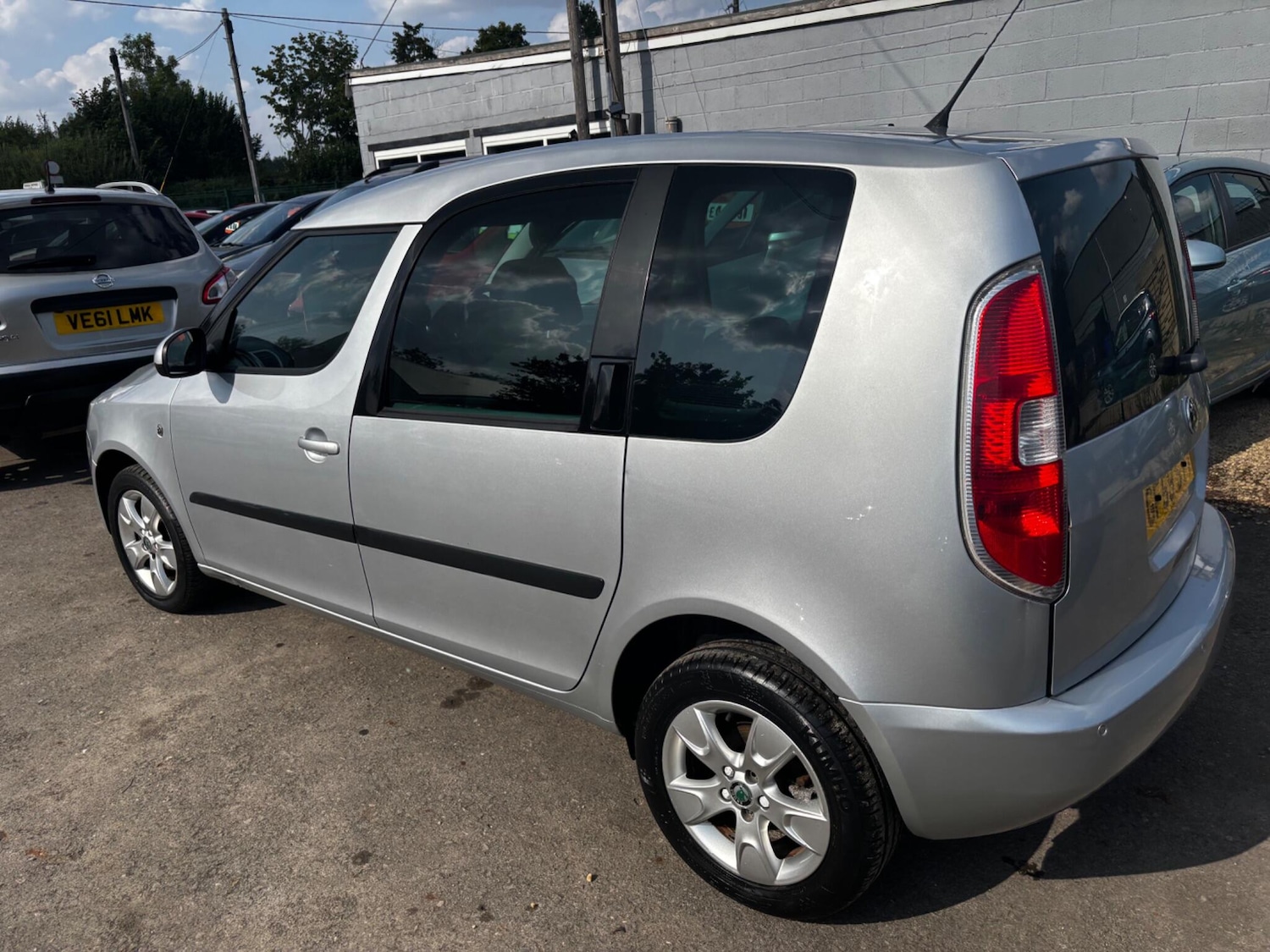 Vehicle 6