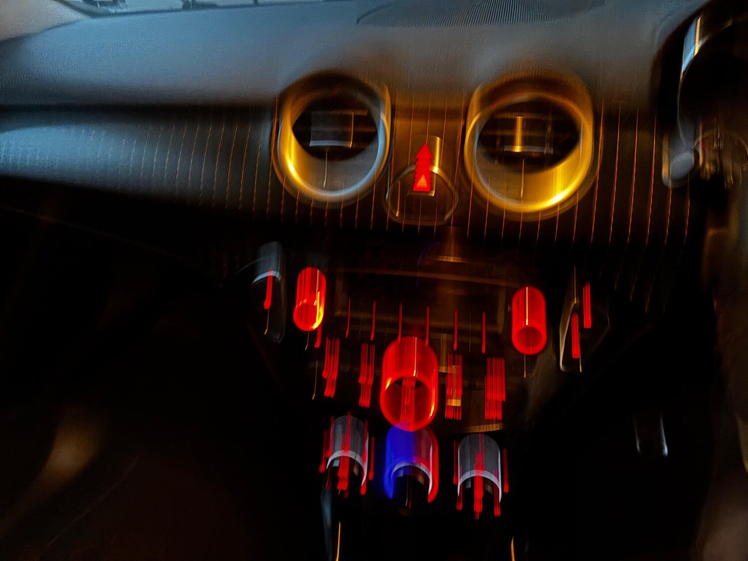 Used Vauxhall ADAM 2015 for sale - 75904763: Photo 10