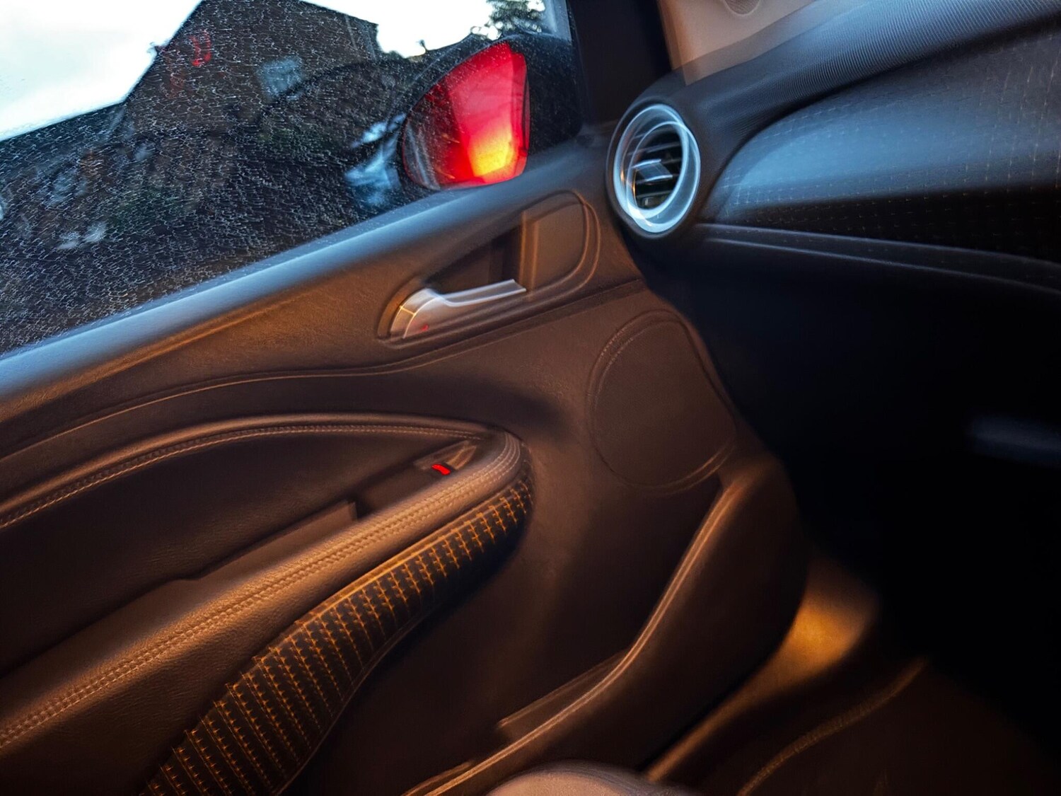 Used Vauxhall ADAM 2015 for sale - 75904763: Photo 11