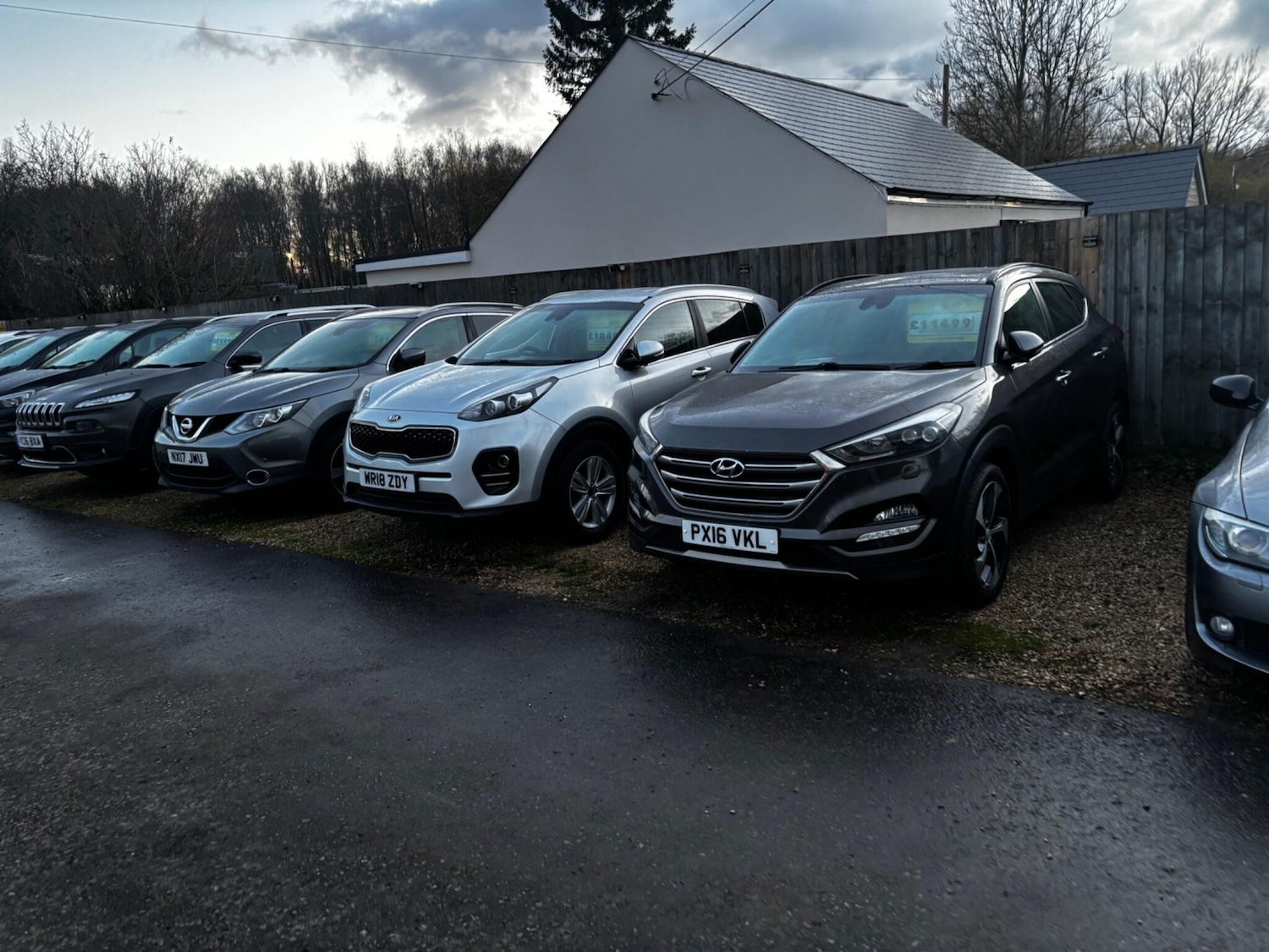 Used Renault Clio 2015 for sale - 76825129: Photo 9