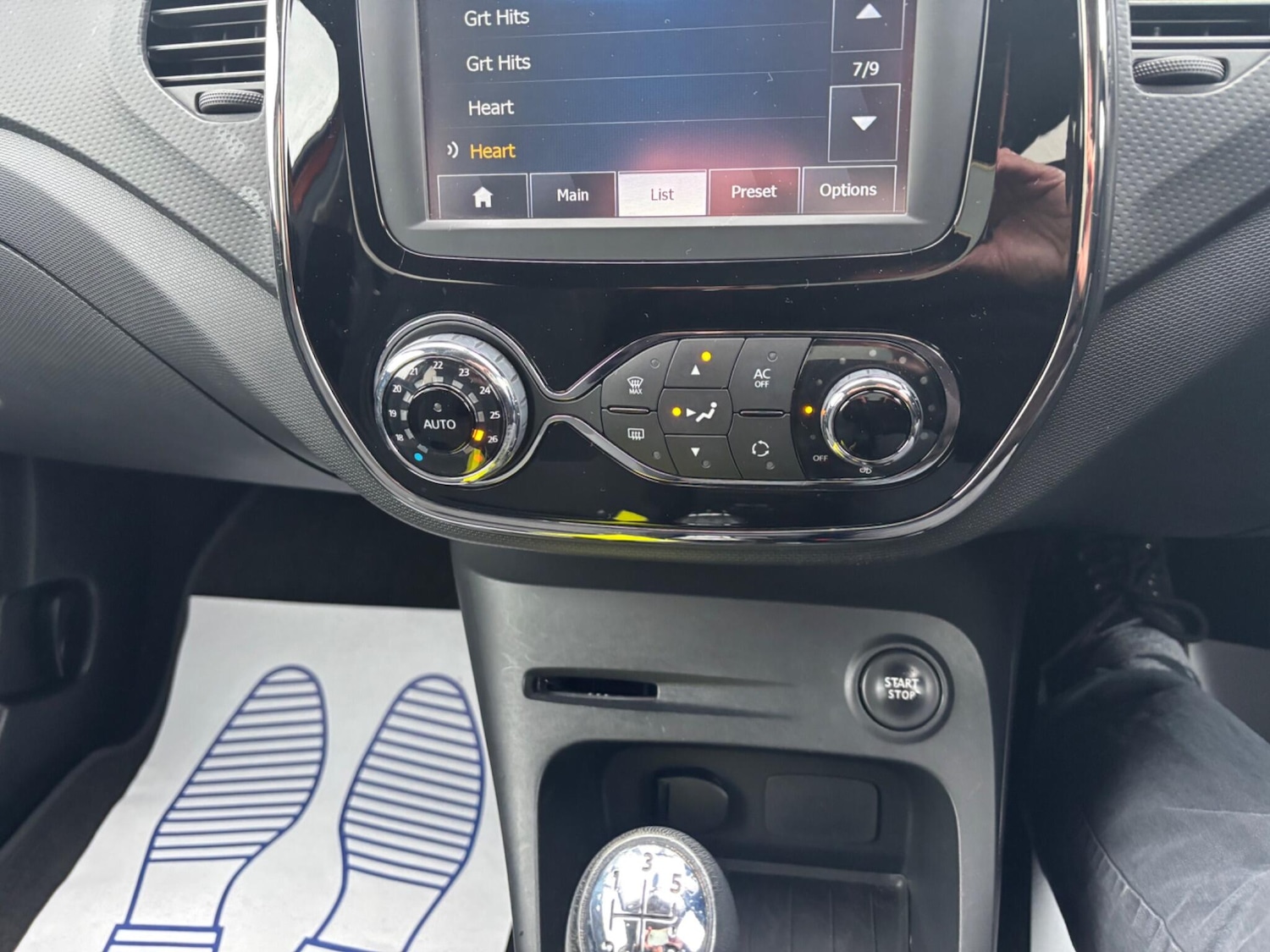 Used Renault Captur 2015 for sale - 77425603: Photo 13