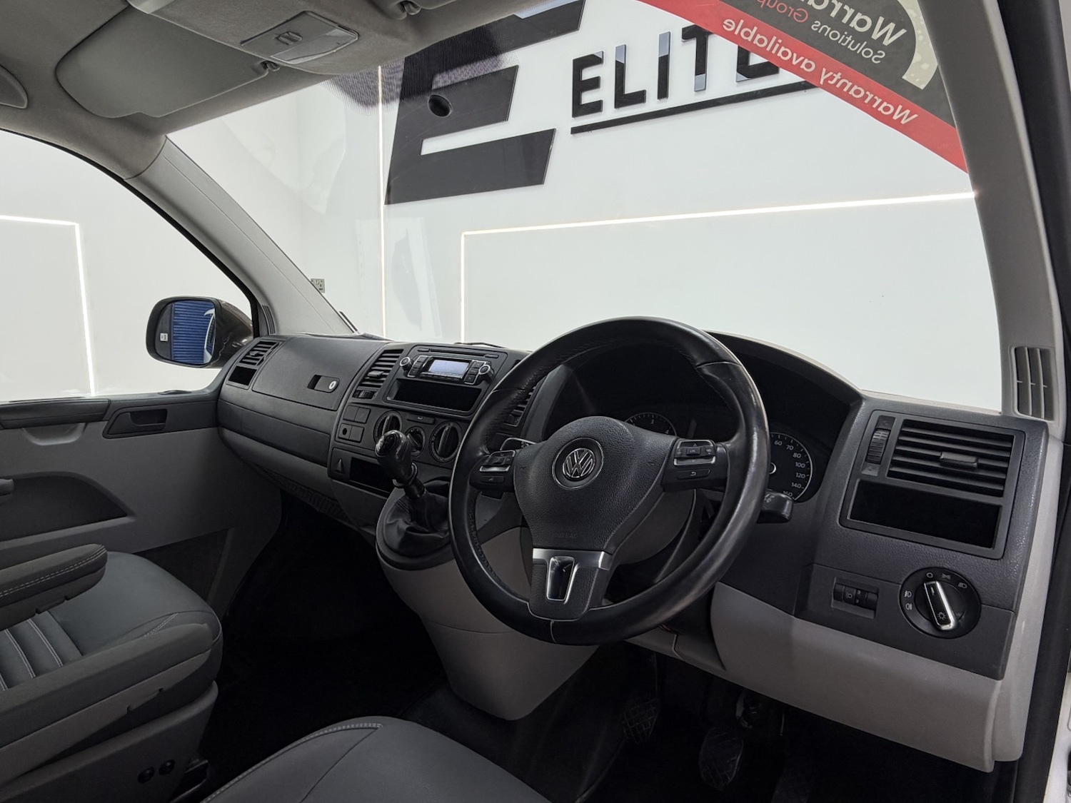 Used Volkswagen Transporter 2012 for sale - 77921340: Photo 11