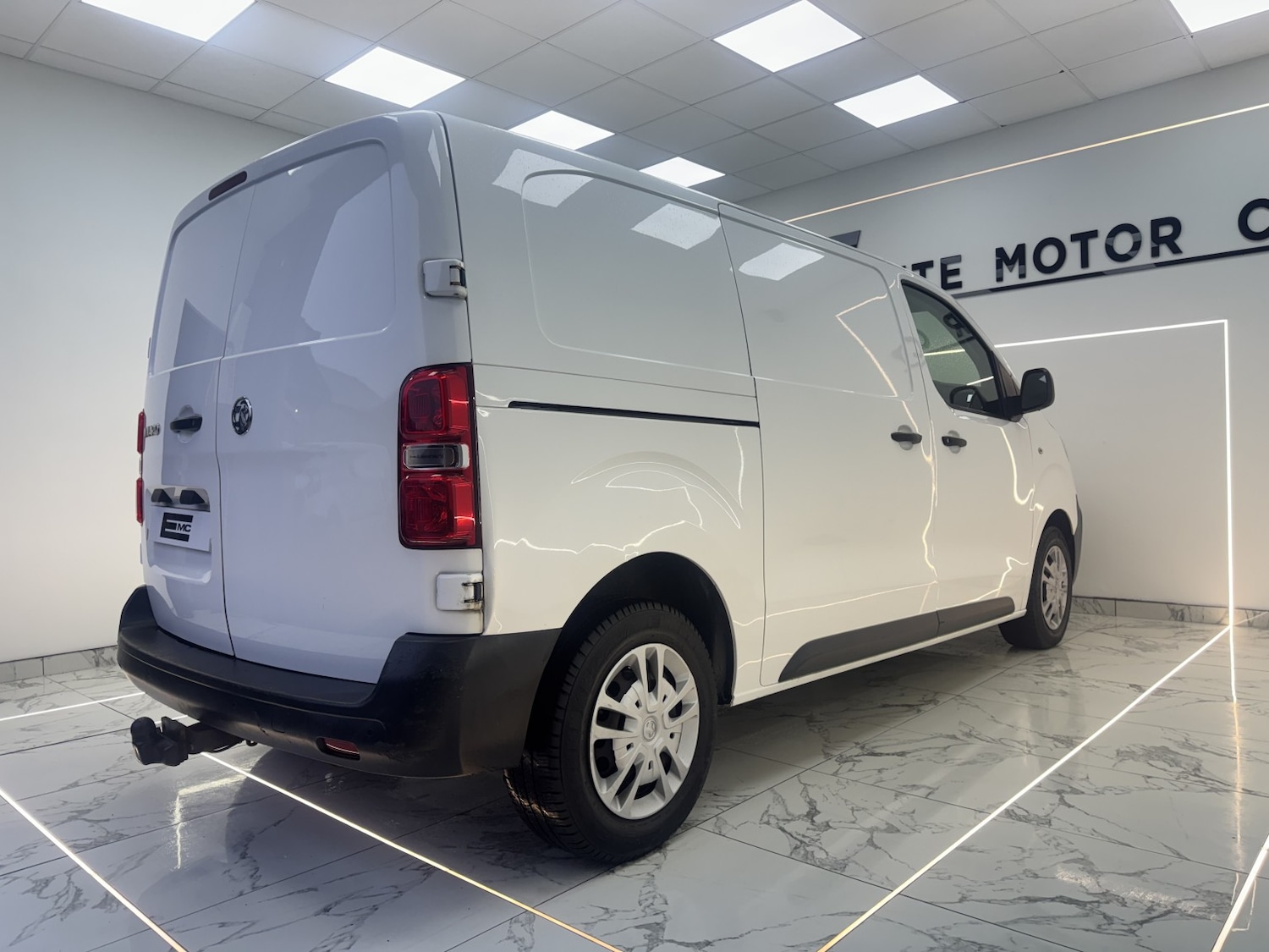 Used Vauxhall Vivaro 2019 for sale - 77718076: Photo 10