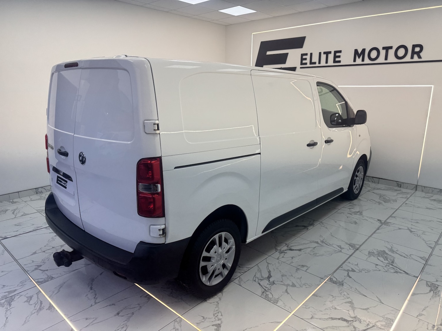 Used Vauxhall Vivaro 2019 for sale - 77718076: Photo 11