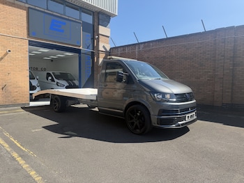 Used Volkswagen Transporter 2016 for sale - 78360001: Photo