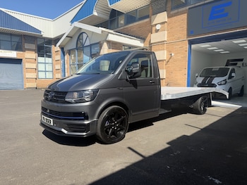 Used Volkswagen Transporter 2016 for sale - 78360001: Photo