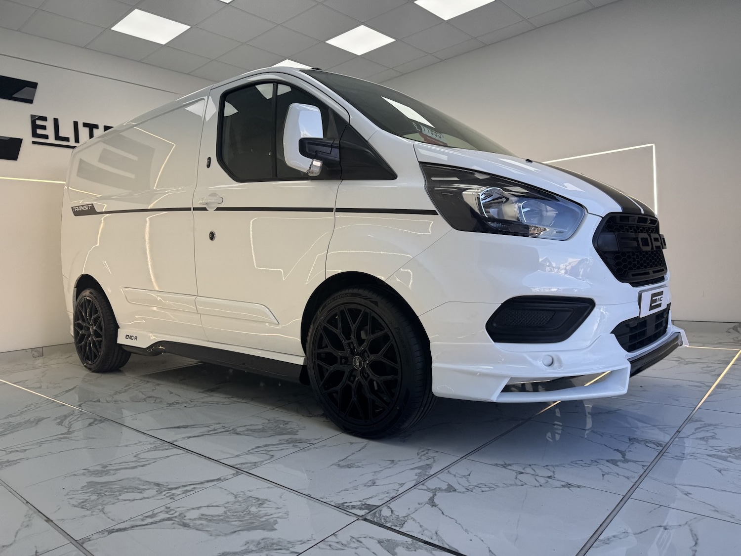 Used Ford Transit Custom 2019 for sale - 77718077: Photo 2