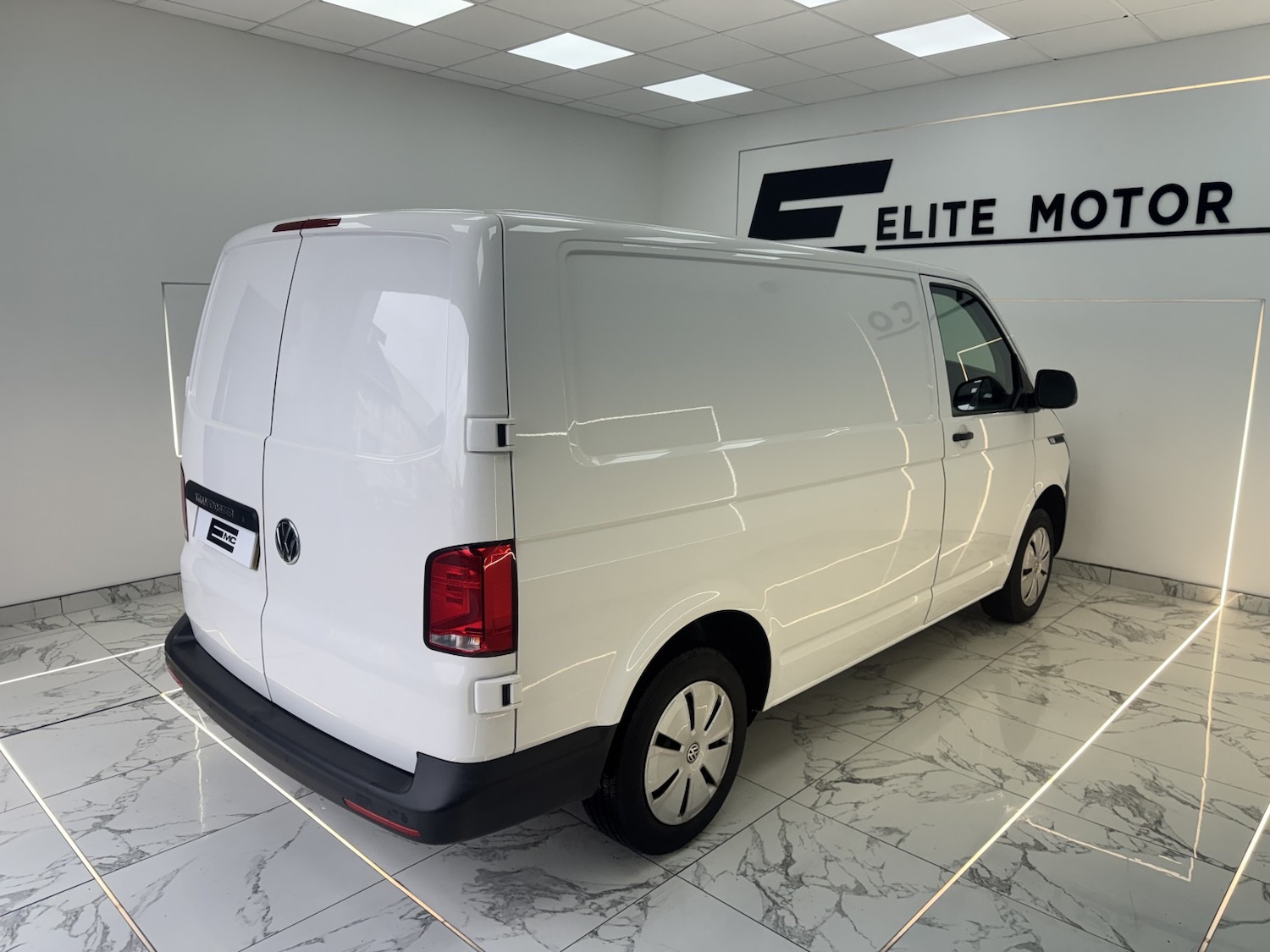 Used Volkswagen Transporter 2022 for sale - 77718075: Photo 6