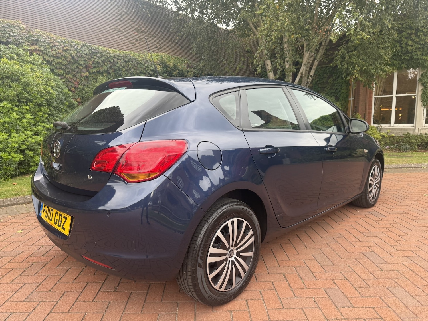 Vehicle 5
