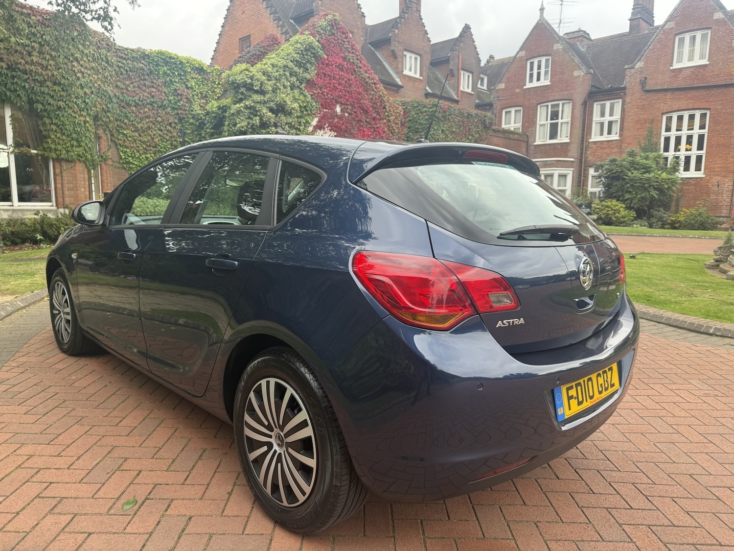 Vehicle 6