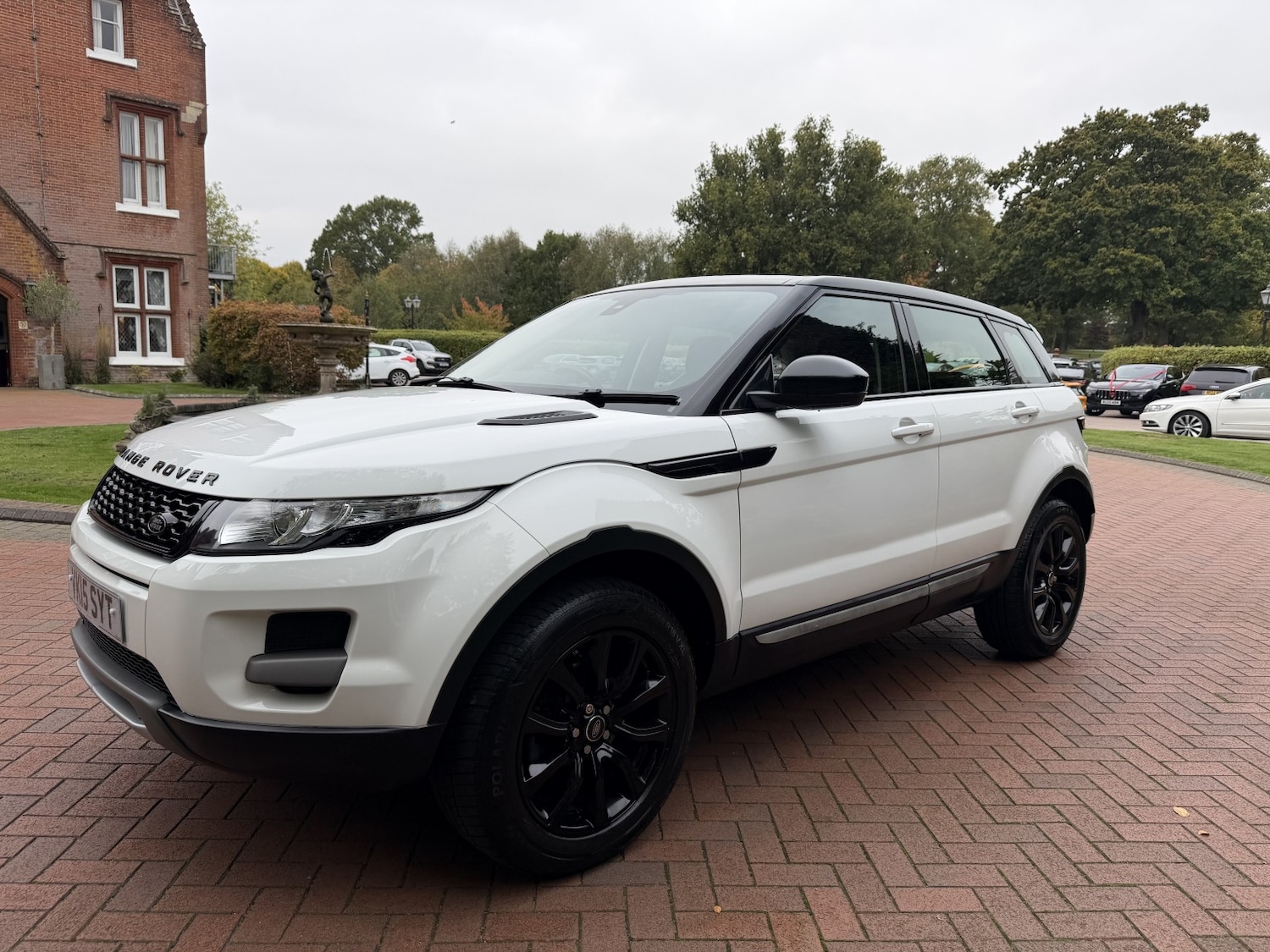 Used Land Rover Range Rover Evoque 2015 for sale - 76246089: Photo 2