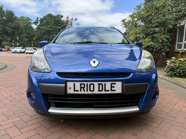 Used Renault Clio 2010 for sale - 76257699: Photo 7
