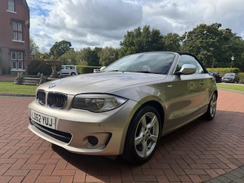 Used BMW 1 Series 2012 for sale - 76101074: Photo