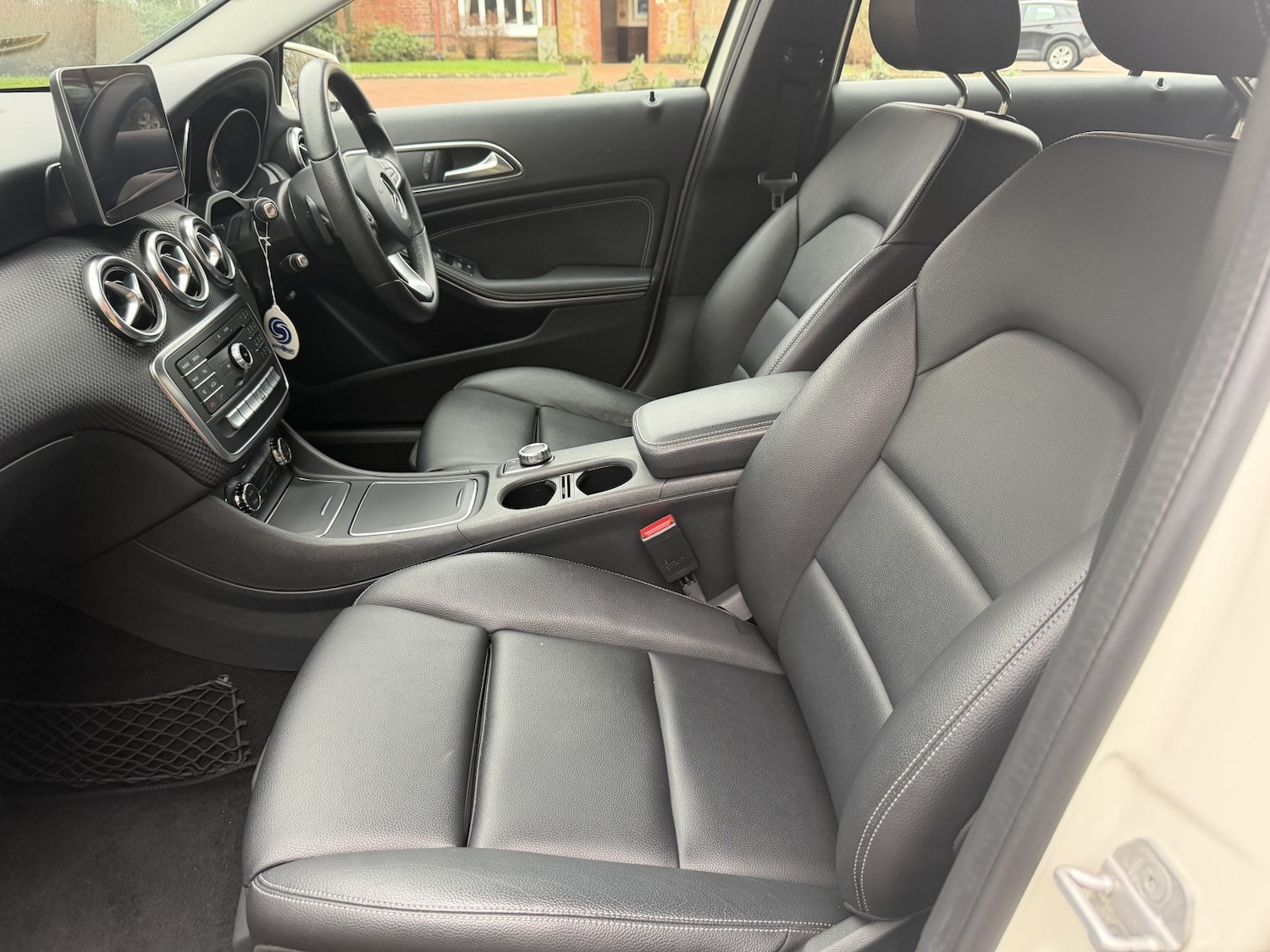 Used Mercedes-Benz A-Class 2016 for sale - 77508464: Photo 11