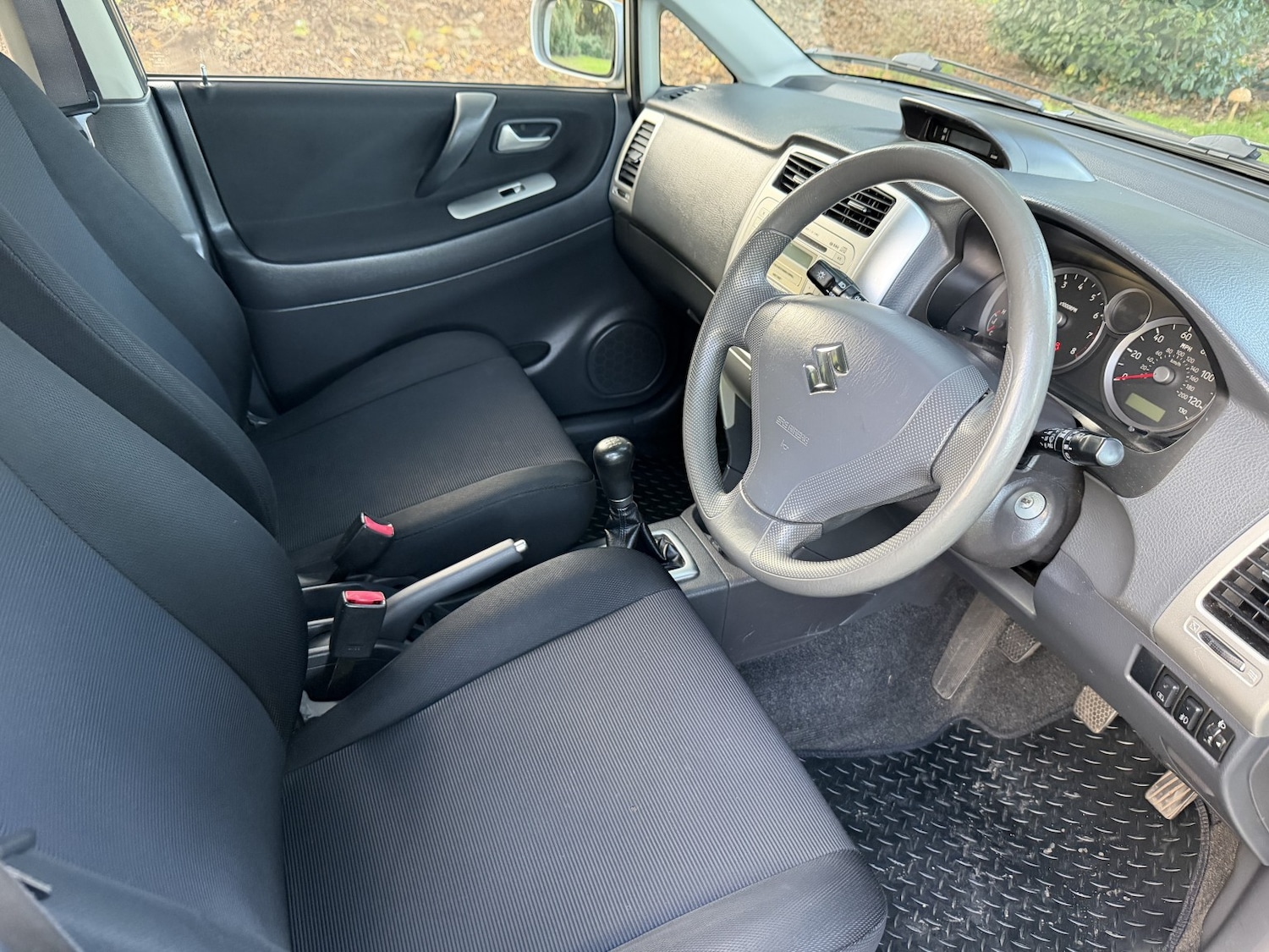 Used Suzuki Liana 2004 for sale - 76347244: Photo 9