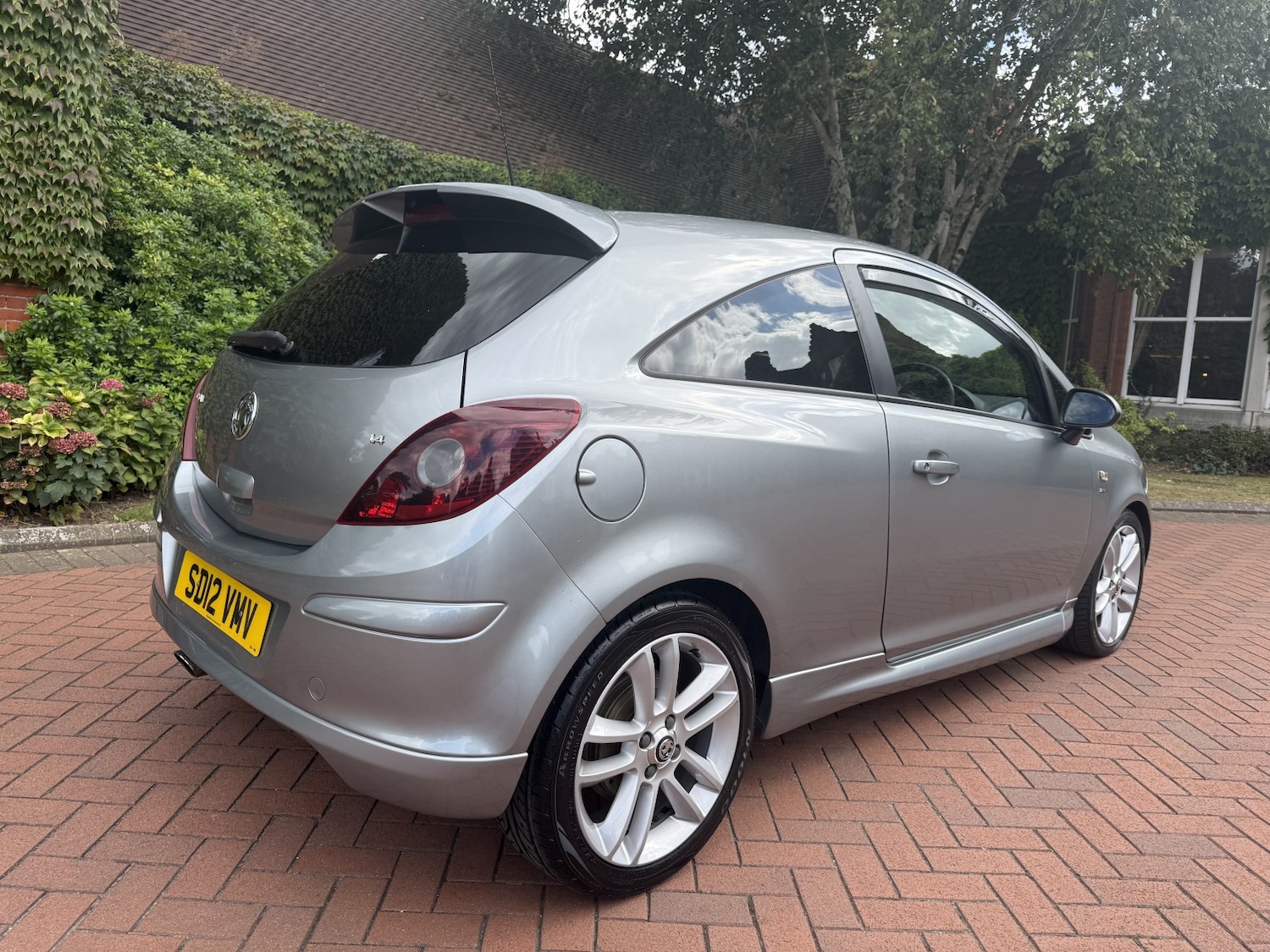 Used Vauxhall Corsa 2012 for sale - 76334824: Photo 5