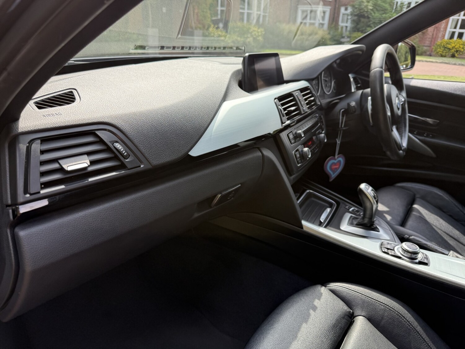 Used BMW 3 Series 2015 for sale - 77370602: Photo 12