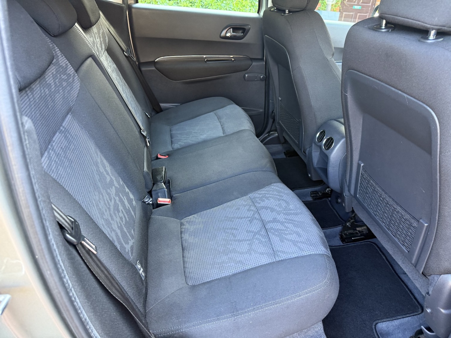 Used Peugeot 3008 2010 for sale - 77536021: Photo 13