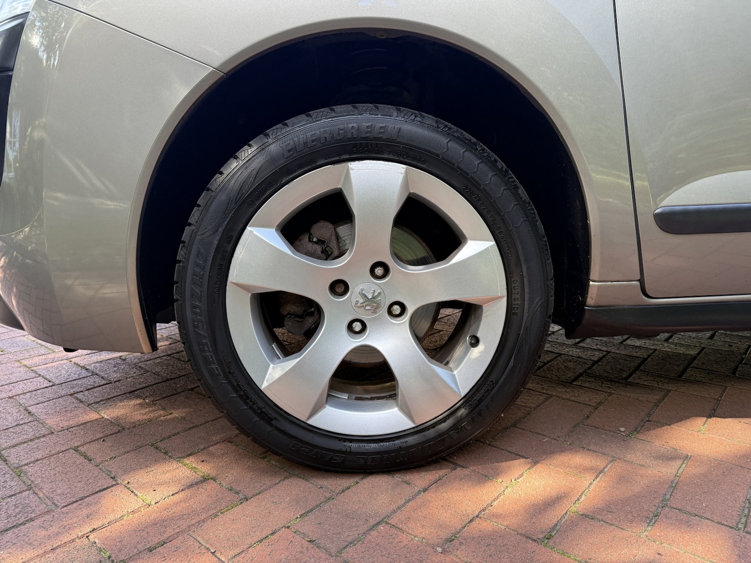 Used Peugeot 3008 2010 for sale - 77536021: Photo 21