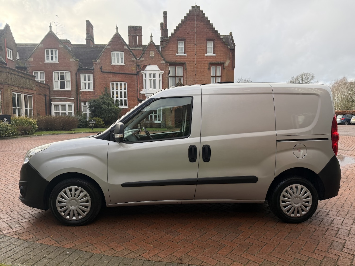 Used Vauxhall Combo 2014 for sale - 77225240: Photo 4
