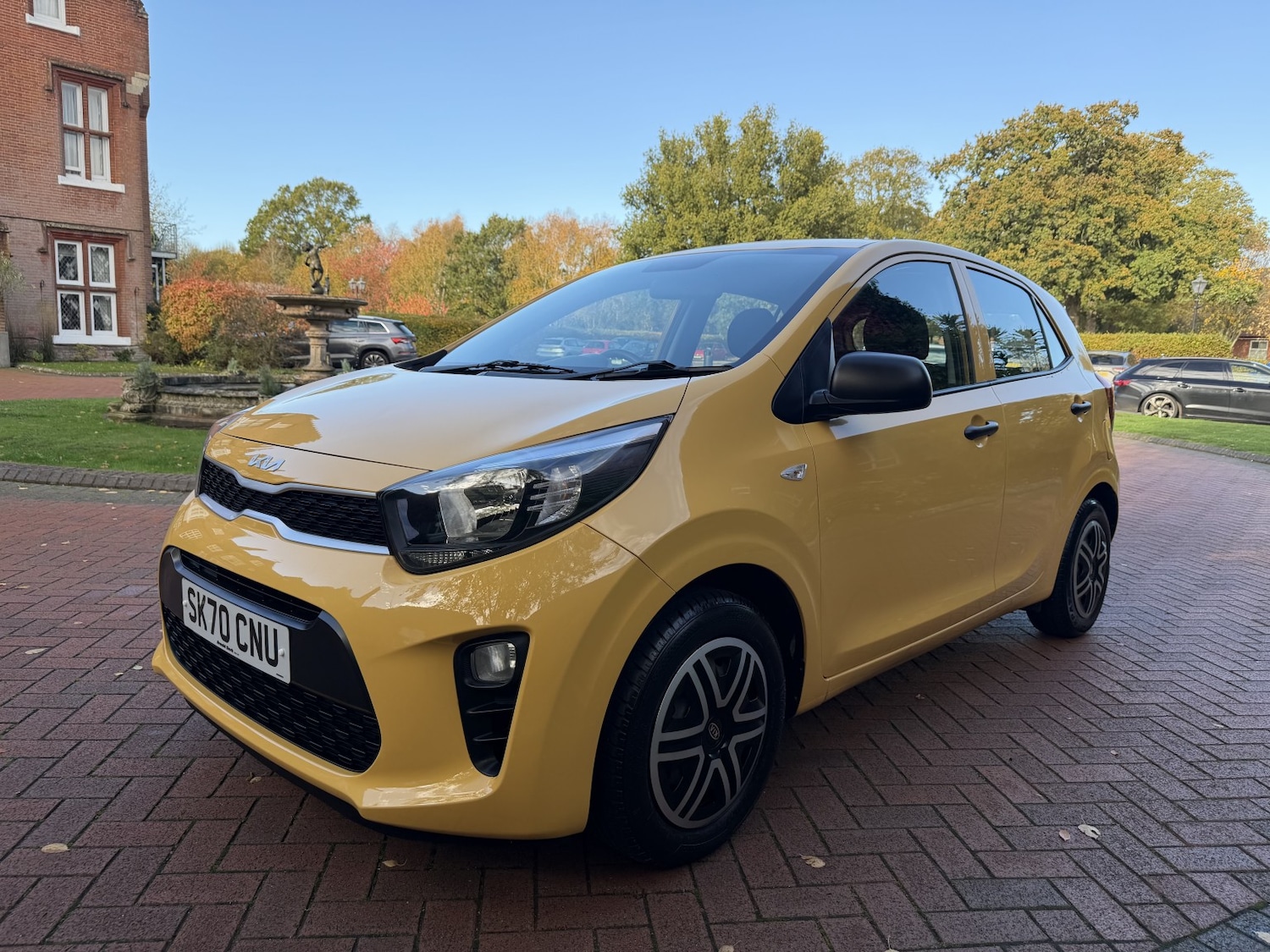 Used Kia Picanto 2020 for sale - 76769437: Photo 2