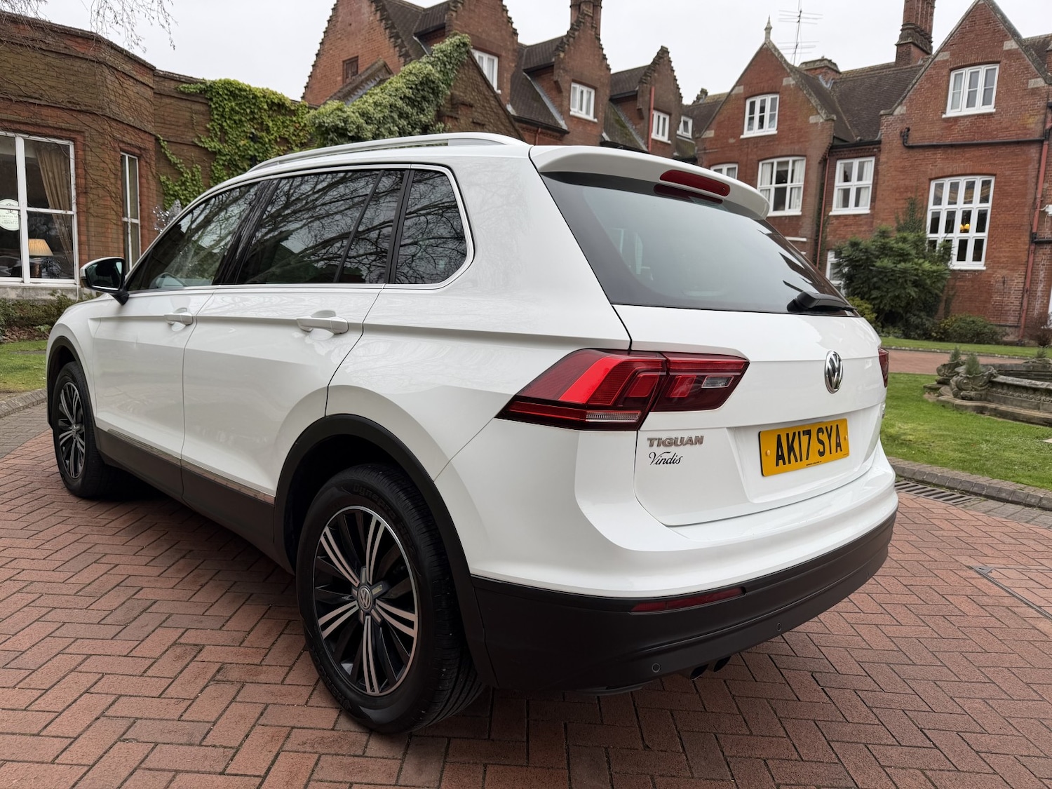 Used Volkswagen Tiguan 2017 for sale - 77096933: Photo 6