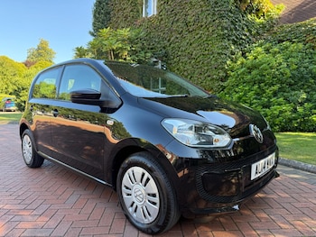 Used Volkswagen up! 2014 for sale - 76101102: Photo