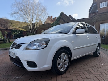 Used Kia Rio 2010 for sale - 78285305: Photo