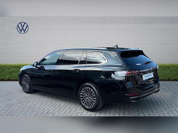Used Volkswagen Passat 2024 for sale - 79379308: Photo