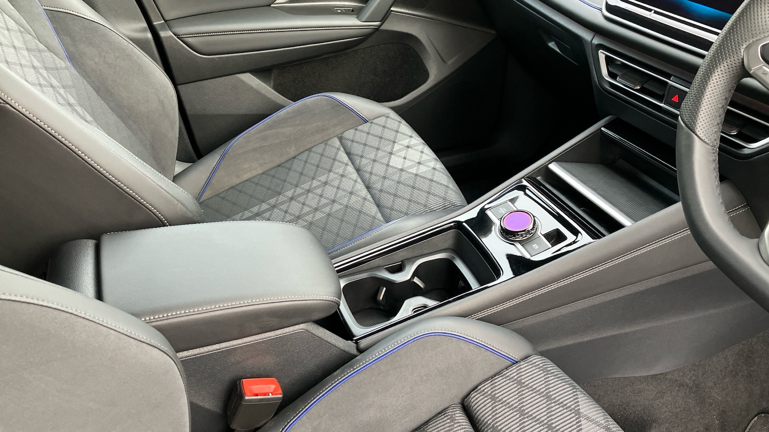 Used Volkswagen Tiguan 2025 for sale - 76490458: Photo 14