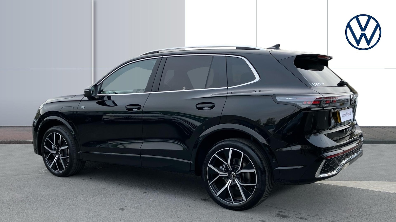 Used Volkswagen Tiguan 2025 for sale - 76490458: Photo 3