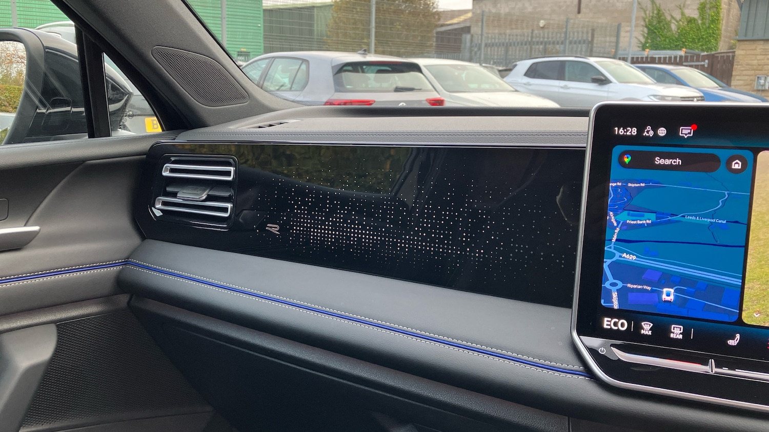 Used Volkswagen Tiguan 2025 for sale - 76490458: Photo 31